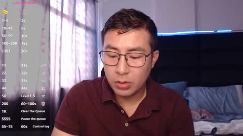 Snapshot of andrewmhilton_ chatting on 10-24-25, 04:03 andrewmhilton_ online show from 10-24-25, 04:03