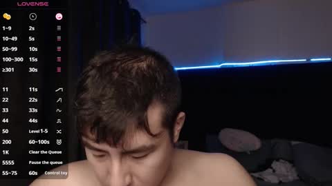 Snapshot of andrewmhilton_ chatting on 10-28-25, 07:01 andrewmhilton_ online show from 10-28-25, 07:01