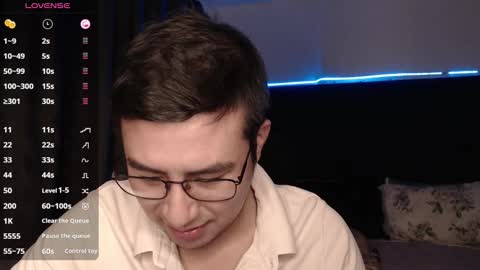 Snapshot of andrewmhilton_ chatting on 11-16-25, 05:46 andrewmhilton_ online show from 11-16-25, 05:46