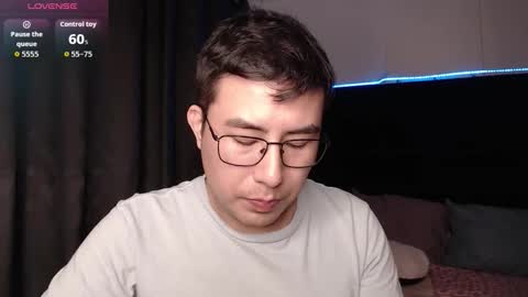 andrewmhilton_ online show from 02-01-26, 07:18