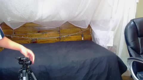 ANDREW online show from 03-01-25, 12:23