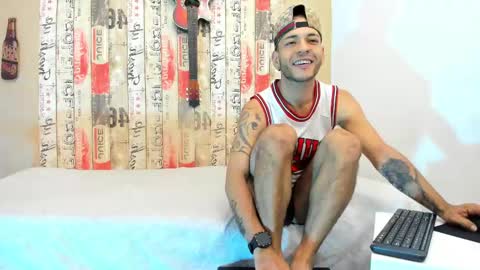   online show from 03-07-25, 09:27