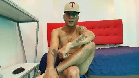   online show from 09-11-25, 07:47