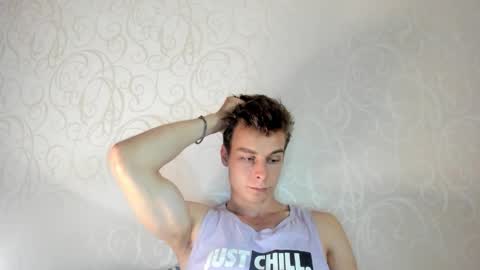 Snapshot of andrian_sweety chatting on 09-11-25, 11:32 andrian_sweety online show from 09-11-25, 11:32