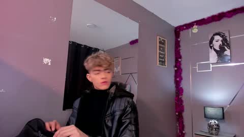      online show from 12-03-24, 02:05