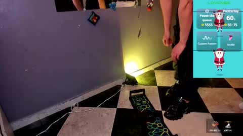      online show from 12-15-24, 05:42