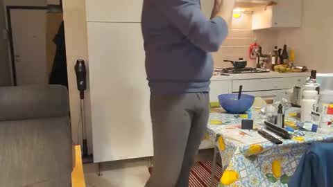 androx77 online show from 02-26-25, 06:00