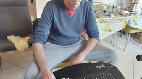 androx77 online show from 11-12-25, 11:10