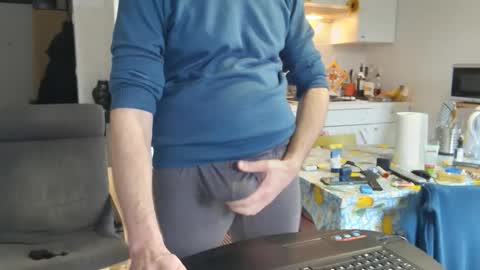 androx77 online show from 12-21-25, 10:44