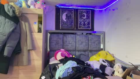 Andy online show from 01-25-25, 04:35