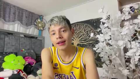 Andy online show from 12-05-25, 03:52