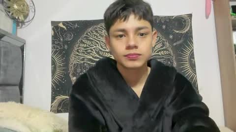 Andy online show from 06-08-26, 03:34
