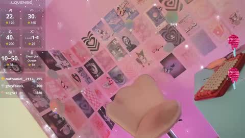 Snapshot of andy_candy01 chatting on 01-22-25, 09:21 Andy online show from 01-22-25, 09:21