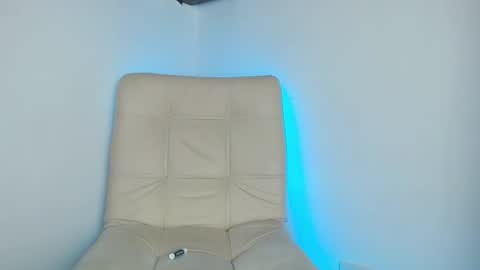 andy_collins__ online show from 10-02-25, 01:23