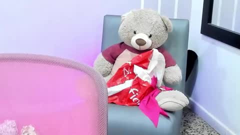 Andrea online show from 03-05-25, 11:38