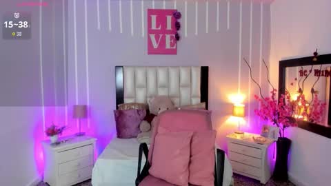 Andrea online show from 02-19-26, 01:18