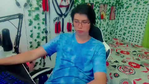 Andy Gray online show from 04-19-26, 06:10