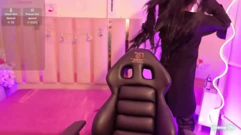 Andy tay online show from 10-15-25, 04:56