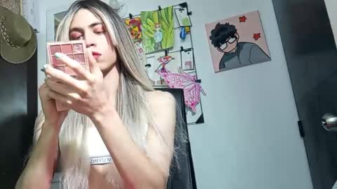 Andy van der Rose online show from 09-25-25, 02:37