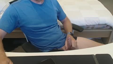 andy_xx79 online show from 01-21-25, 06:22