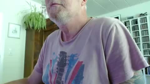 andyb1803 online show from 04-28-26, 11:48