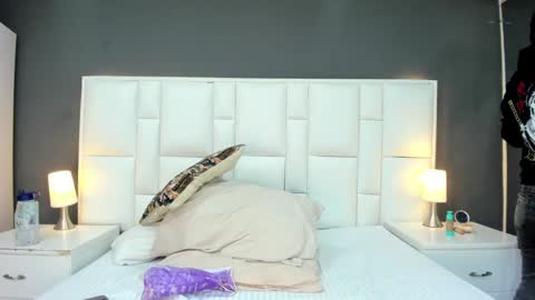 Snapshot of andyel2017 chatting on 12-14-24, 11:29 Andy D online show from 12-14-24, 11:29