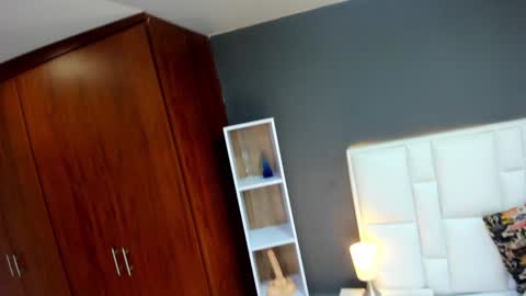 Snapshot of andyel2017 chatting on 01-03-25, 03:22 Andy D online show from 01-03-25, 03:22