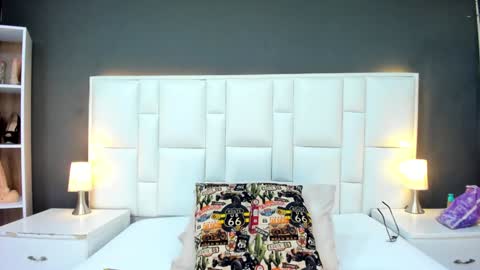 Snapshot of andyel2017 chatting on 01-22-25, 03:29 Andy D online show from 01-22-25, 03:29