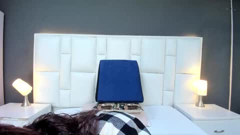 Snapshot of andyel2017 chatting on 09-12-25, 11:21 Andy D online show from 09-12-25, 11:21