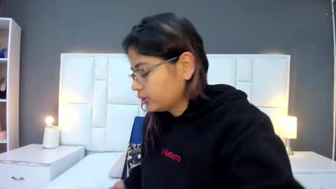 Snapshot of andyel2017 chatting on 09-20-25, 11:22 Andy D online show from 09-20-25, 11:22