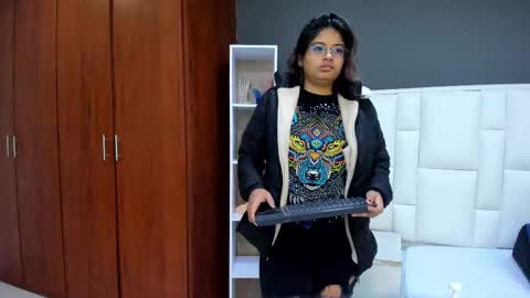 Snapshot of andyel2017 chatting on 10-25-25, 11:29 Andy D online show from 10-25-25, 11:29