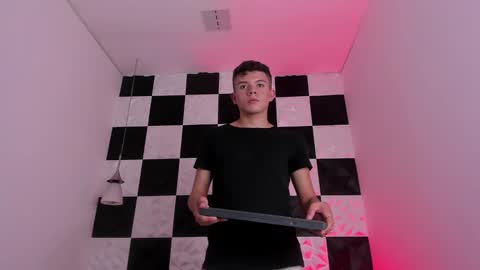 andyfame11 online show from 09-26-25, 07:07