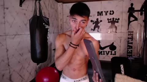 Andy Joy  online show from 02-08-25, 01:54