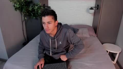 Andy Joy  online show from 02-20-25, 10:27