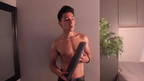 Andy Joy  online show from 02-20-25, 04:36