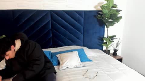 Andy Joy  online show from 10-18-25, 10:49