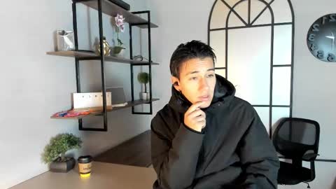 Andy Joy  online show from 10-23-25, 11:20