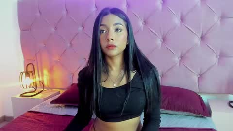 Snapshot of andysaenzz chatting on 02-04-25, 01:06 AndySaenzz online show from 02-04-25, 01:06