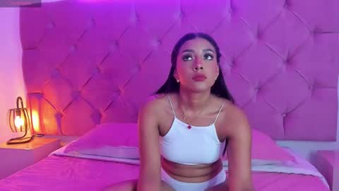 Snapshot of andysaenzz chatting on 02-24-25, 12:59 AndySaenzz online show from 02-24-25, 12:59