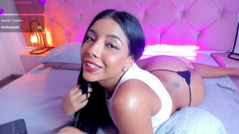 Snapshot of andysaenzz chatting on 03-11-25, 05:24 AndySaenzz online show from 03-11-25, 05:24