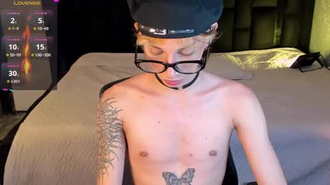 Andy online show from 10-08-25, 09:23