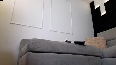 Anell online show from 04-22-26, 07:59