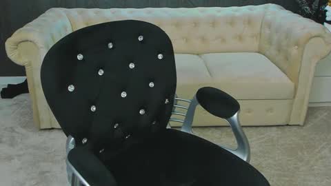 Anne online show from 02-14-25, 08:37