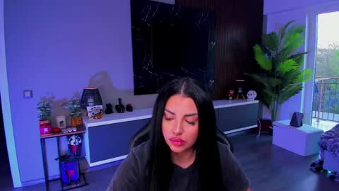 Anne online show from 04-26-26, 04:26