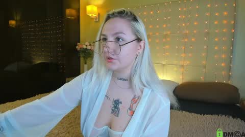 Anet Dream online show from 04-26-26, 05:21