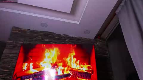 Snapshot of angeel_d035 chatting on 10-12-25, 04:44 Angel online show from 10-12-25, 04:44