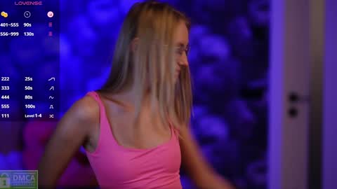 Snapshot of angeellina chatting on 12-08-24, 08:25 angeellina online show from 12-08-24, 08:25