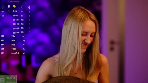 Snapshot of angeellina chatting on 12-29-24, 06:16 angeellina online show from 12-29-24, 06:16