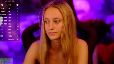 Snapshot of angeellina chatting on 01-04-25, 08:48 angeellina online show from 01-04-25, 08:48