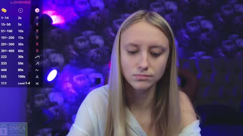 Snapshot of angeellina chatting on 01-11-25, 10:29 angeellina online show from 01-11-25, 10:29